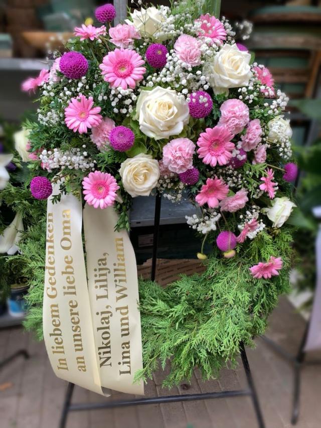 Bild "kranz-klassisch_4.jpg"